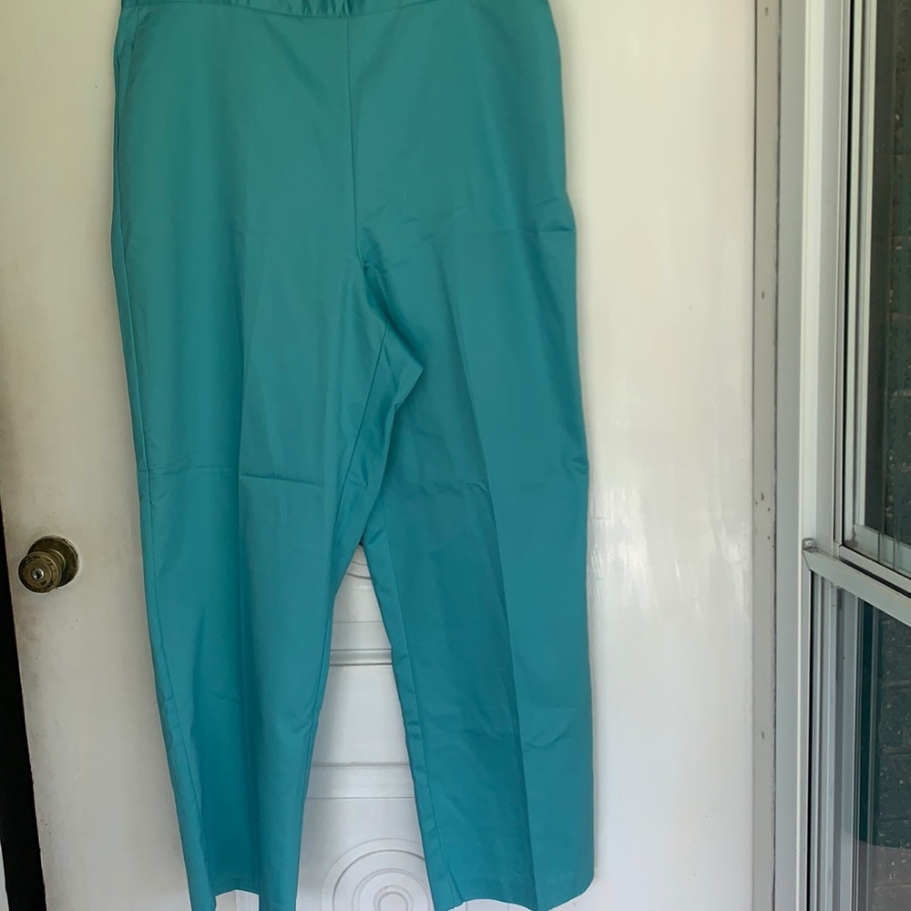 Alfred Dunner Proportioned Medium Pant. NWT. 20W